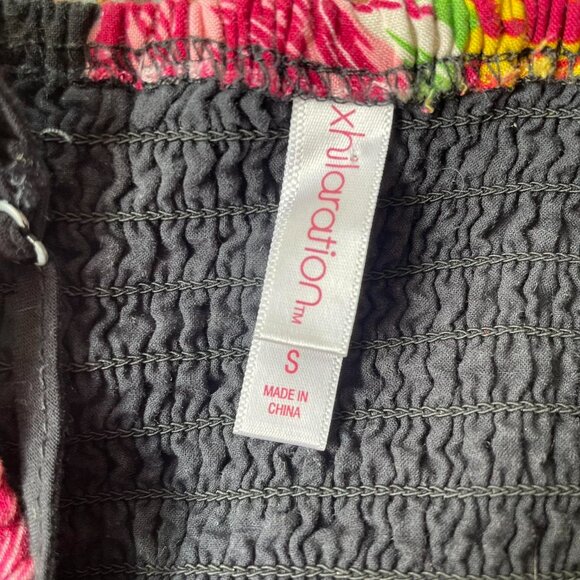 Xhilaration Pink & Black Floral Ruched Crop Tank – Size Small - Picture 7 of 8